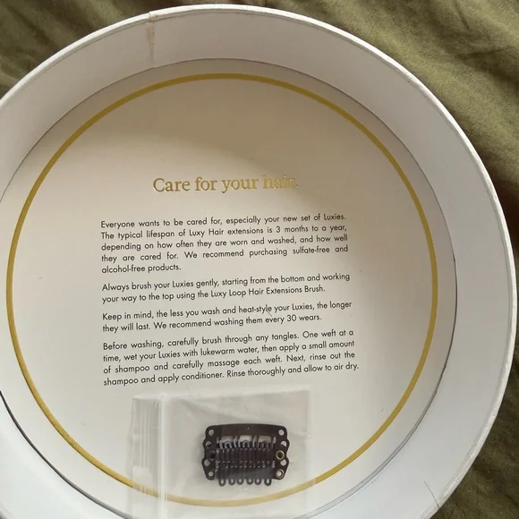 Luxy Seamless Hair Extensions 20” 225 g Dark Brown - Picture 3 of 5